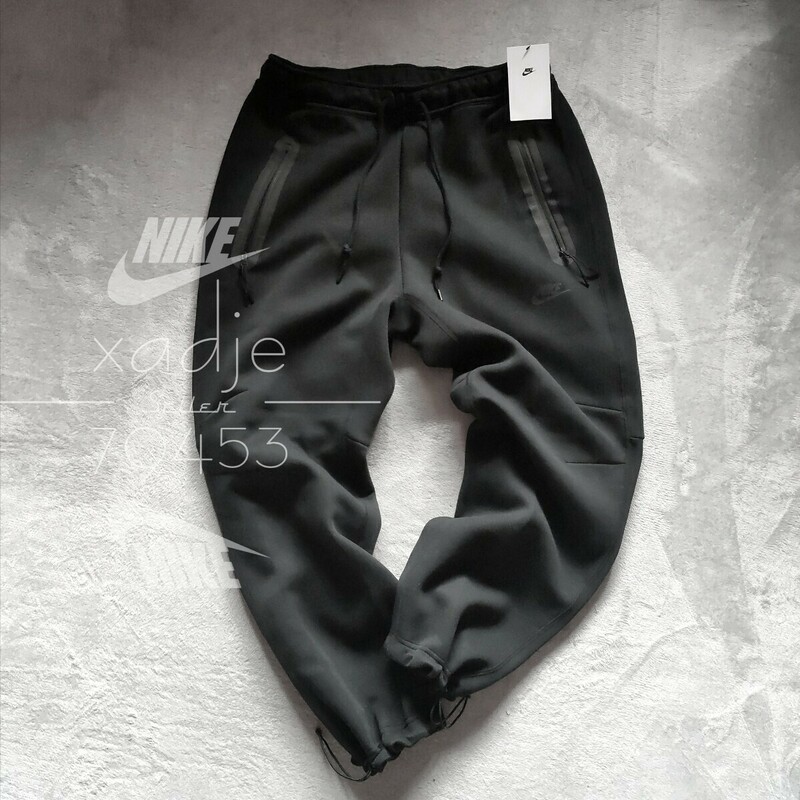 新品 正規品 NIKE ナイキ テックフリース 2WAY ストレート パンツ 裾絞り付き ゆるめ 黒 ブラック ロゴプリント XL