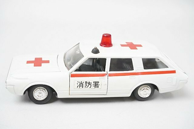 Diapet ダイヤペット ヨネザワ 1/40 トヨタ ニュークラウンバン 救急車 日本製 No.11-0182