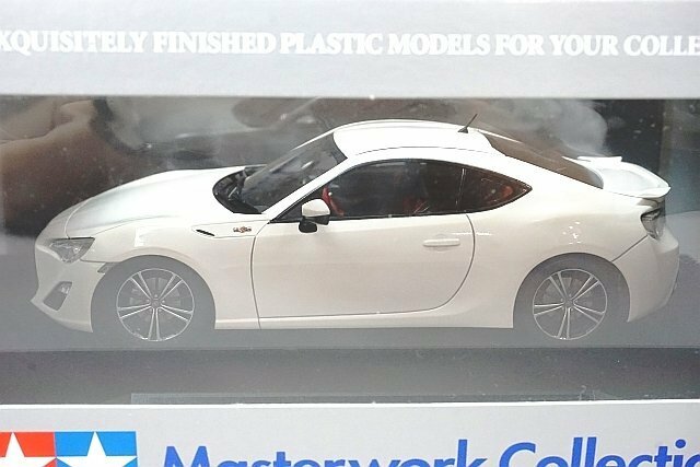 TAMIYA タミヤ 1/24 Toyota トヨタ 86 サテンホワイトパール マスターズコレクション 21124