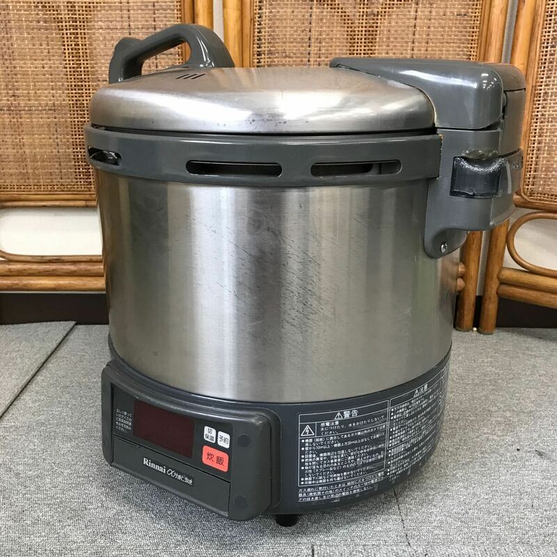 $【売り切り】 Rinnaiリンナイ ガス炊飯器 aかまど炊き RR-20VG 都市ガス用 4.0L 業務用炊飯器 調理家電 通電確認済み 現状品