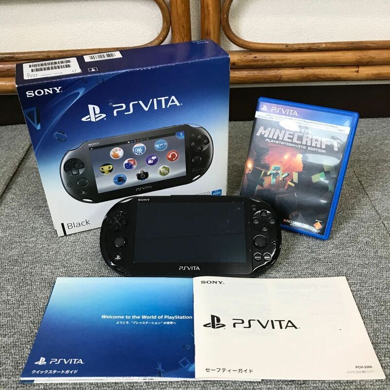 ●【売り切り】SONY ソニー PlayStationVITA Wi-Fiモデル PCH-2000 ブラック 箱付属 マインクラフトソフト付属 通電確認済み 現状品