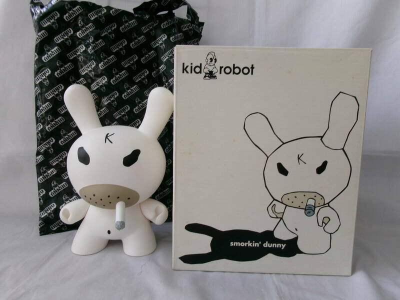 コジック キッドロボット kidrobot ダニー DUNNY 8インチ KOZIK　④