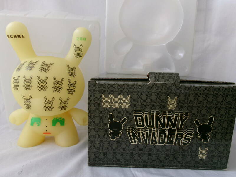 コジック キッドロボット kidrobot ダニー DUNNY　INVADERS　 8インチ KOZIK　⑤