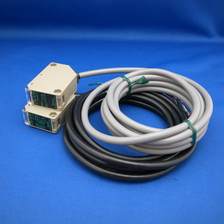 TAKEX 電源一体形光電子センサ NE-T10RD 未使用品