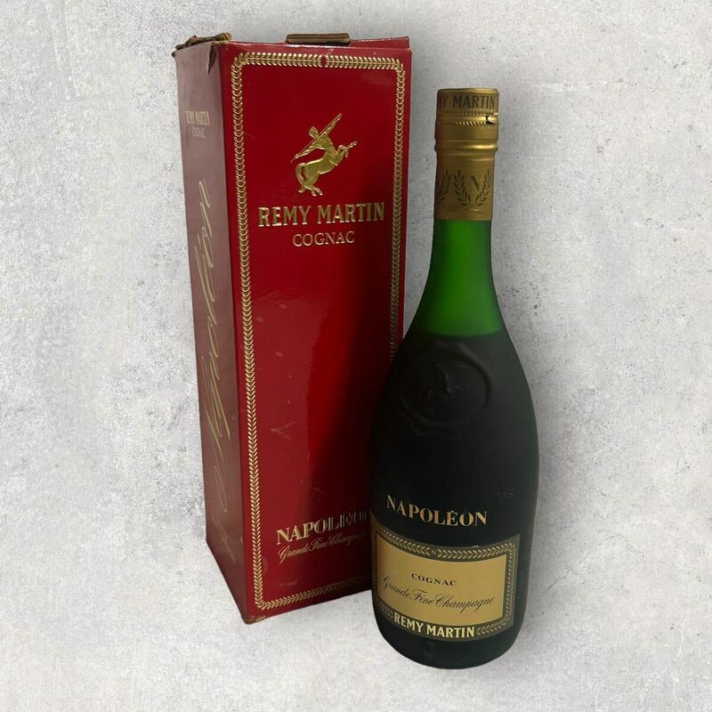 REMY MARTIN レミーマルタン ナポレオン グランド ファイン シャンパーニュ 40％ 700ml 箱有 古酒 未開栓