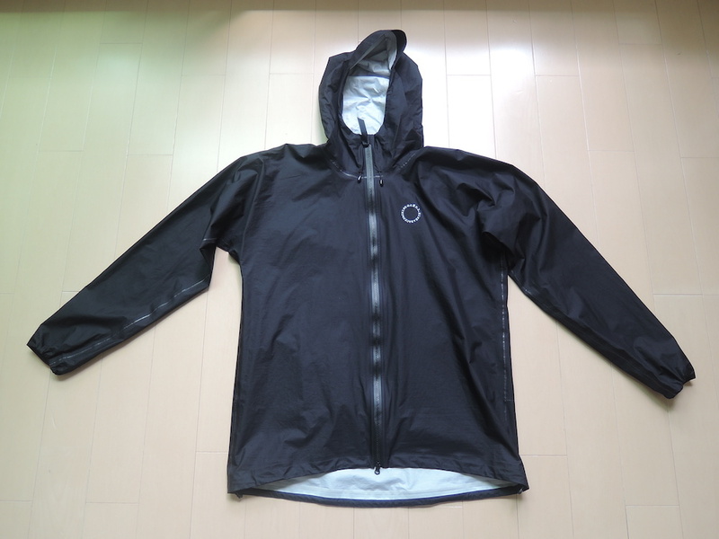 格安売り切り　美品　山と道 UL AII weather jacket 黒　オールウェザージャケット