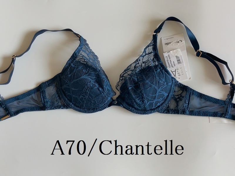 A70☆ Chantelle シャンテル　フランス高級 プッシュアップブラ　ブルー