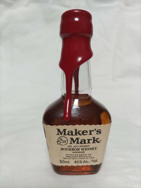 バーボンウィスキー　Maker’ｓ　Mark　メーカーズマーク　レッドトップ　50ml ミニボトル　ミニチュアボトル　