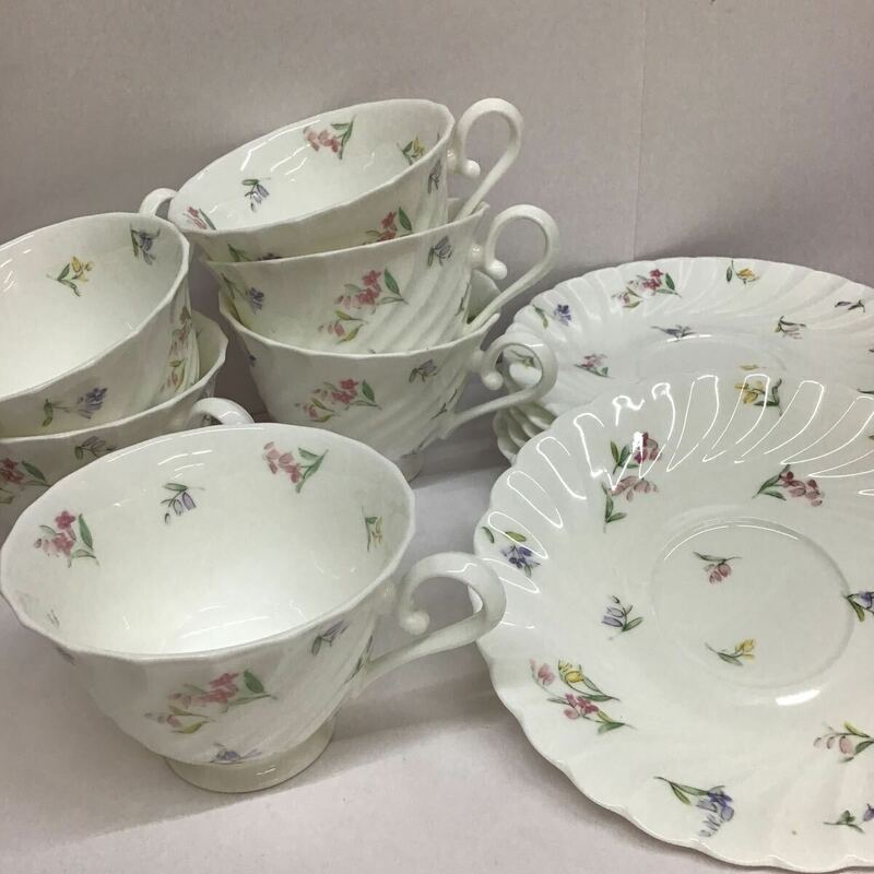 FINE BONE CHINA カップ ＆ ソーサー 食器 洋食器 ティーセット 6客【中古】