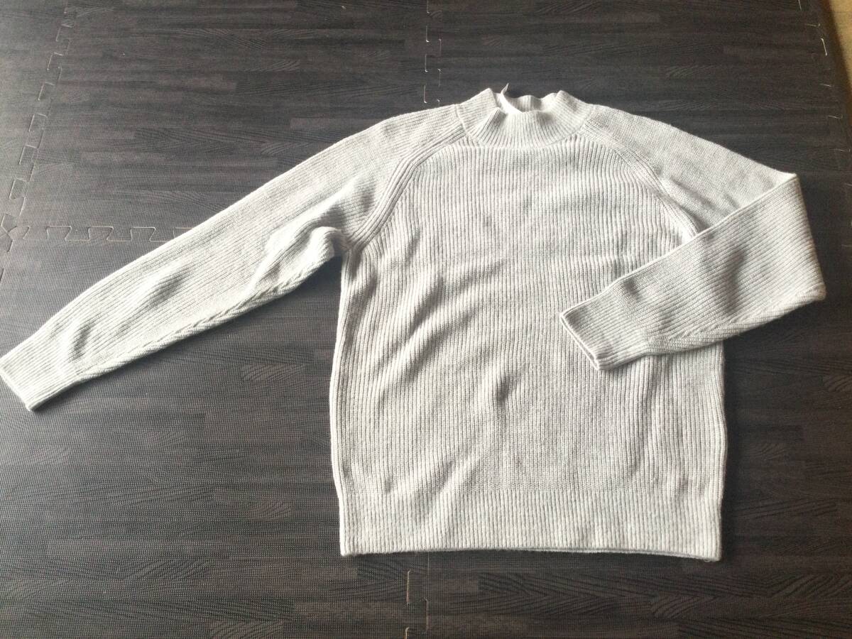 UNIQLO ユニクロ　デザインセーター　ライトグレー　L　　