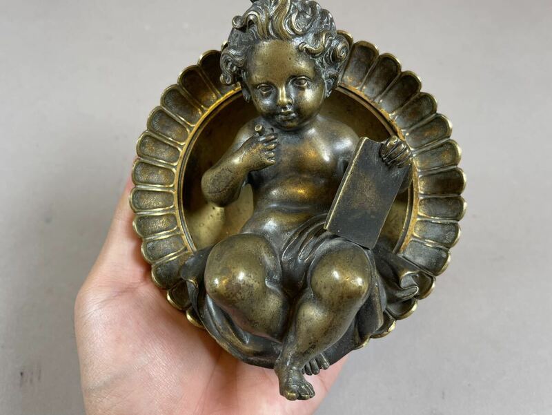 置物 天使 チュウビ 西洋 銅器 銅製 飾物 時代物 