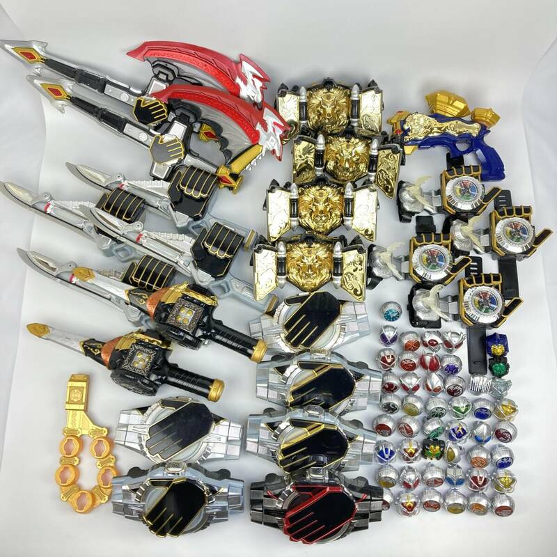 BQ4176 仮面ライダー ウィザード 白い魔法使い ビースト ドライバー リング 大量 ほか まとめて ジャンク