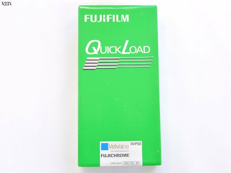 未使用 FUJIFILM FUJICHROME Velvia 50 RVP 50 QUICK ROAD 4×5 20シート入り 1箱 フジフィルム 期限切れフィルム N23NA