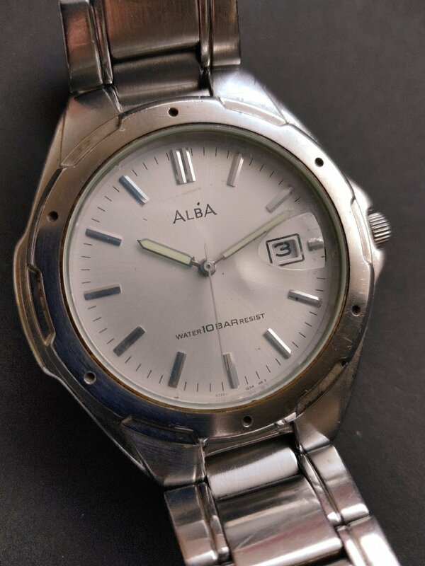 ALBA WATER RESISTANT　腕時計/mo-K-63-5678/VT32-OS00/10bar/アナログ/安い/クール/かっこいい/時/刻む/アルバ/コスパ/大衆/使いやすい