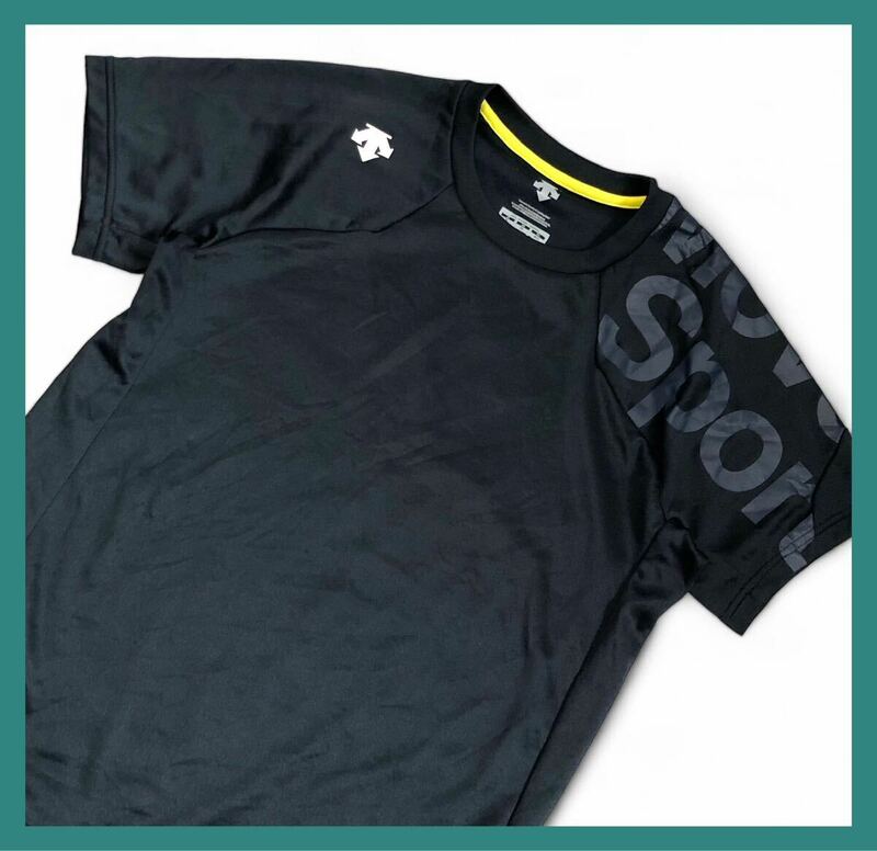 1477◆DESCENTE Move sport デサント ムーブスポーツ◆ビッグロゴプリント ドライメッシュ ハーフスリーブ シャツ 半袖 Tシャツ ネイビー M