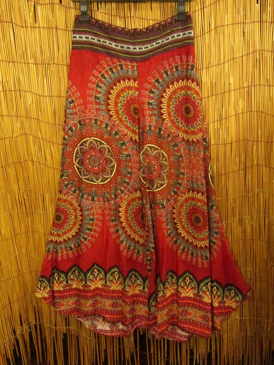 【送料込み／ＳＡＬＥ】②新品＊レーヨン素材＊ウエスト織り生地＊曼荼羅風プリント＊フレアーパンツ エスニック アジアン MAJAM