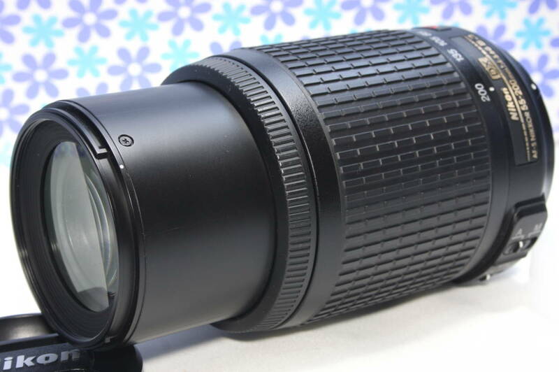 極上美品★Nikon ニコン AF-S 55-200mm DX VR★手振れ補正★望遠レンズ★送料無料★