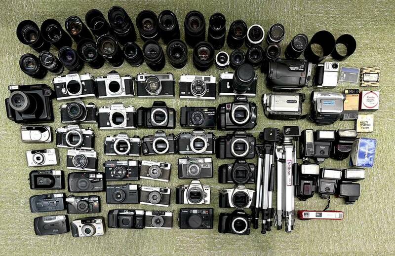 【E552～2708AM】大量 カメラ レンズ まとめ カメラ35台以上 レンズ20本以上 ストロボ Cannon ペンタックス ミノルタ 他 一眼レフ 現状品 