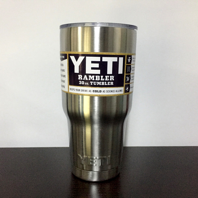 YETI イエティ 30オンス シルバー 30oz ランブラー タンブラー 保温 保冷 アウトドア 水筒 ボトル