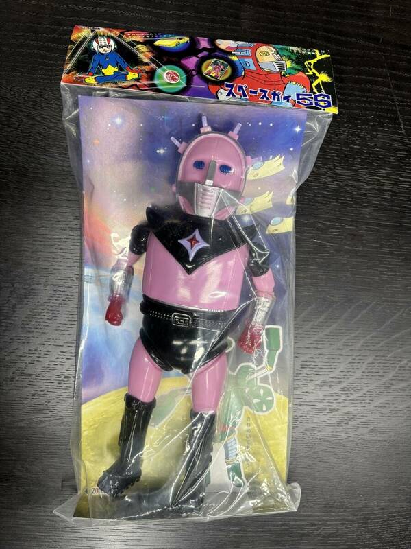 ◆ZOLLMEN スペースガイ56　【ピンク成型】　ヒーロー玩具研究所限定