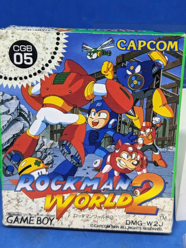 ゲームボーイ ROCKMAN WORLD2 ロックマン ワールド2 箱　はがき付き　カプコン　GB
