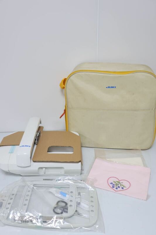 JUKI ジューキ 刺繍機 EM-3 HZL-010N用 手工芸 ハンドクラフト ソフトケース付き　手渡し可能