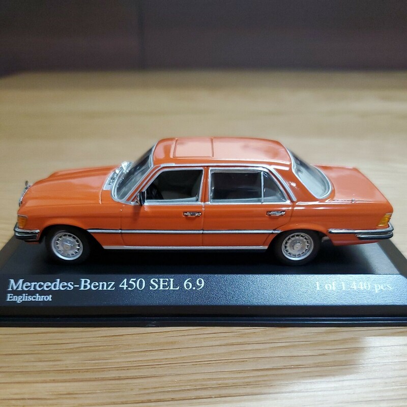 1/43 ミニチャンプス MINICHAMPS ミニカー/Mercedes-Benz 450 SEL 6.9 1972-79 Euglischrot/メルセデス・ベンツ Sクラス ダークオレンジ