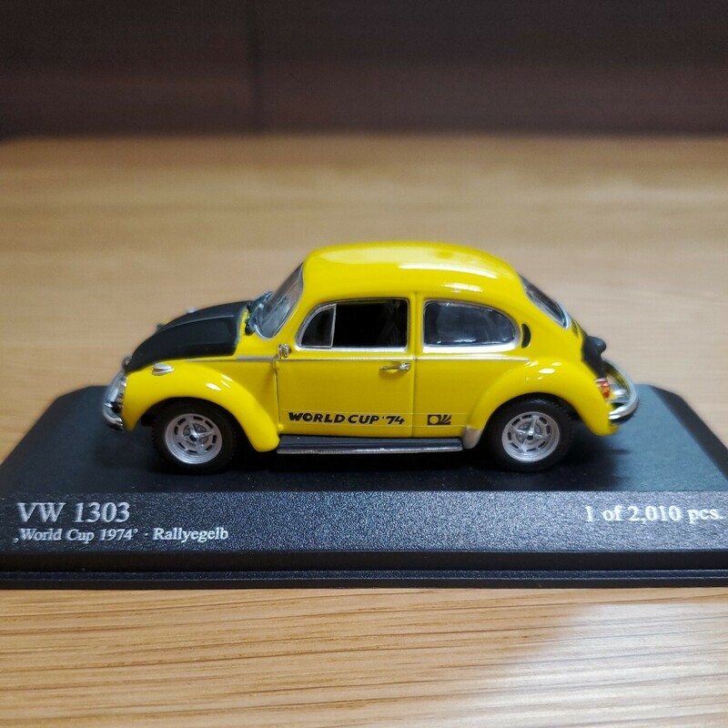 1/43 MINICHAMPS ミニチャンプス ミニカー/Volkswagen VW 1303 World Cup 1974 Rallyegelb/フォルクスワーゲン ワールドカップ イエロー