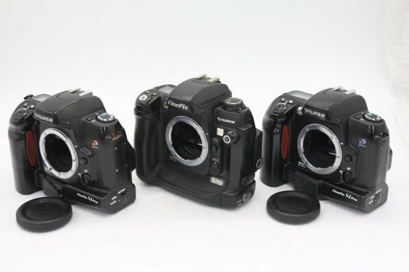 Y1339 富士フィルム Fujifilm Finepix S1 Pro S1 Pro S3 Pro デジタル一眼 ボディ3個セット ジャンク