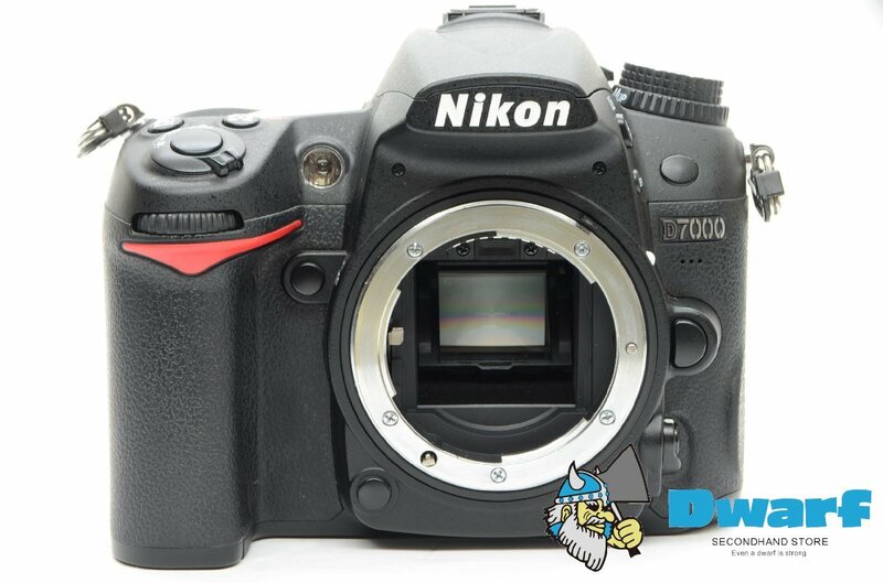 ニコン Nikon D7000 BODY デジタル一眼レフカメラ