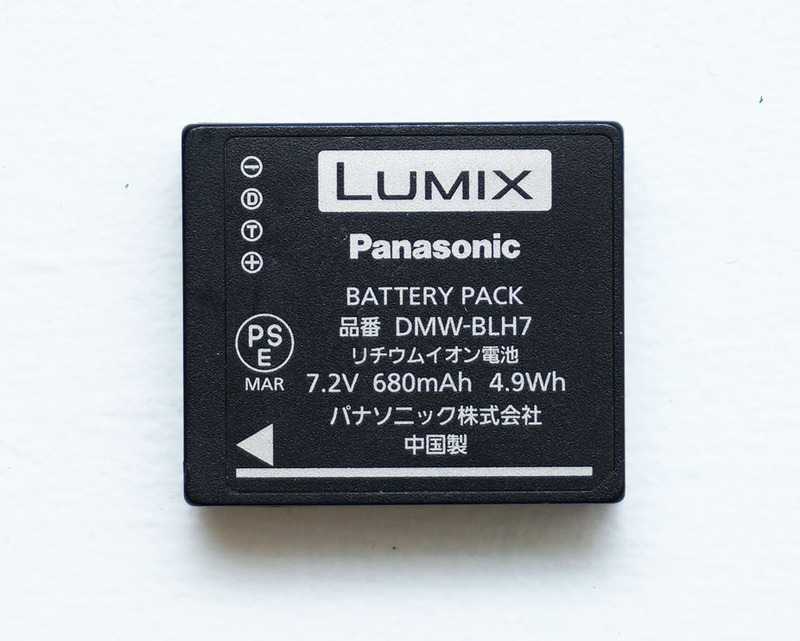 パナソニック Panasonic DMW-BLH7 [LUMIX バッテリーパック]