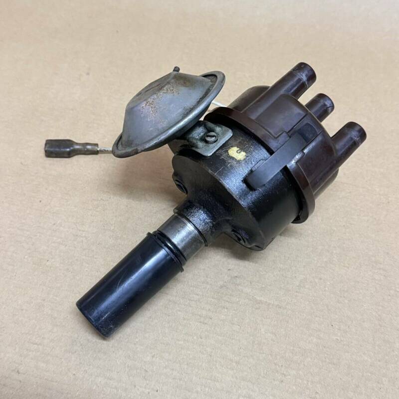 中古 Volkswagen フォルクスワーゲン ビートル TYPE1用 BOSCH製 ディストリビューター SHSH0252-1a1