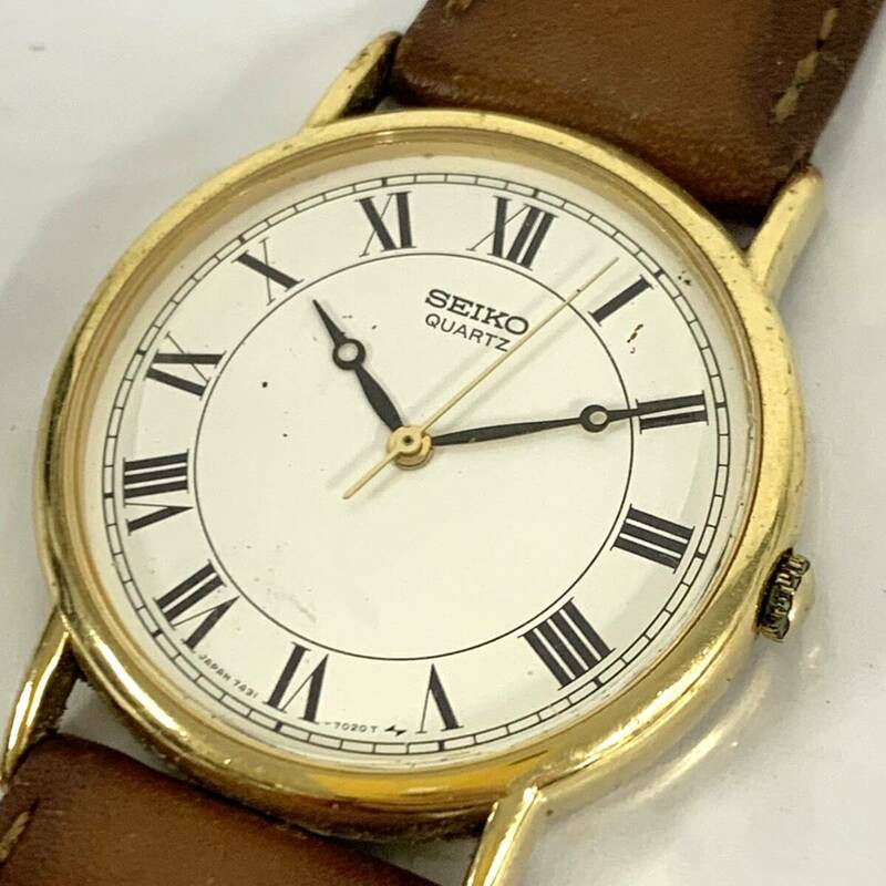 訳あり 動作未確認 セイコー SEIKO 白文字盤 7431-7010 クォーツ 3針 腕時計 現状品 ベルト劣化 カ4