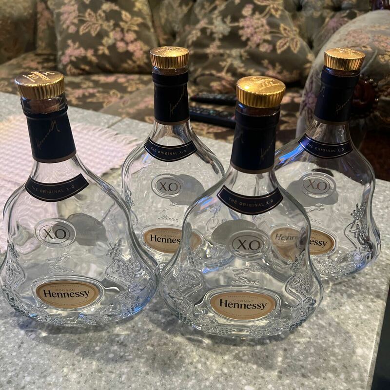 【送料無料】ヘネシー Hennessy XO 金キャップ 空瓶　４本セット