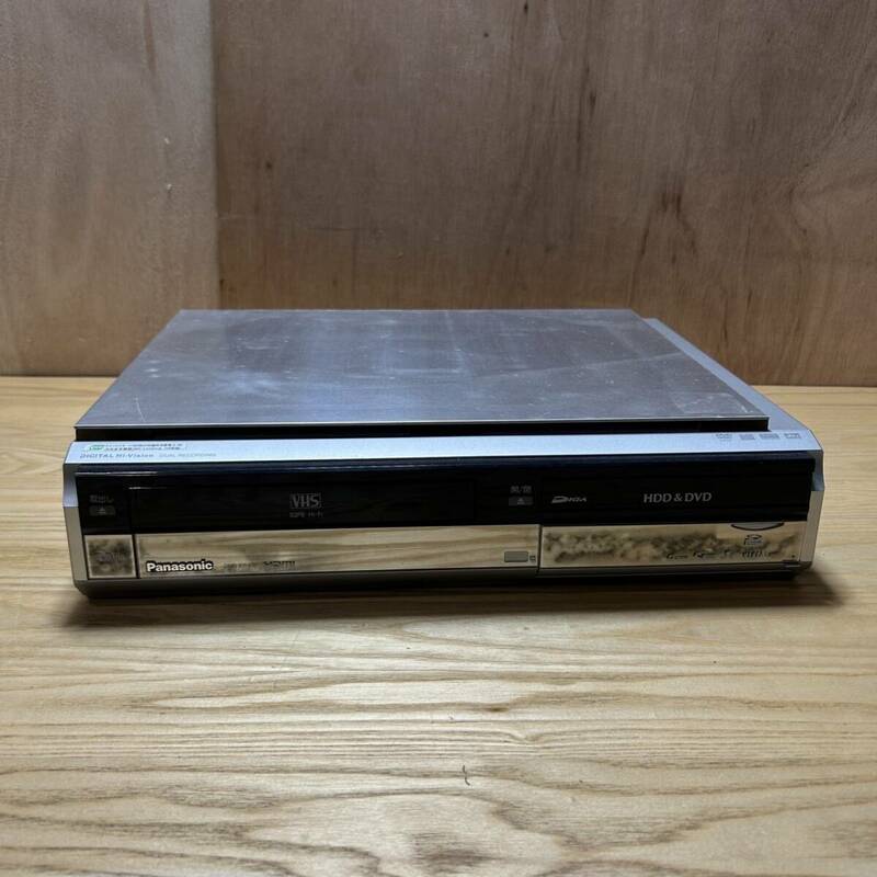 ☆Panasonic パナソニック DVDレコーダー DMR-XW40V HDD内蔵 VHS一体型 VHS/DVD/HDDレコーダー(中古品/現状品/保管品)☆