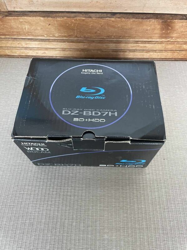 　HITACHI ブルーレイディスクカメラ　DZ-BD7H　現状品　