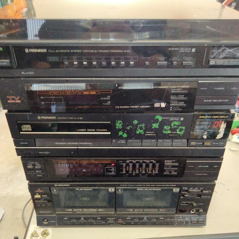 システムコンポ　PIONEER CD デッキ　プレイヤー　PD-X707　PL-X707 F-X303V DC-X303 リモコン付け　通電確認　現状品