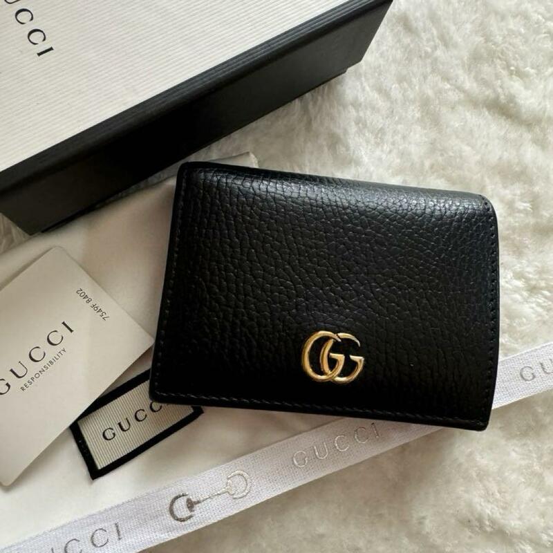 【極上美品】 242 GUCCI グッチ 2つ折り 財布 コンパクト