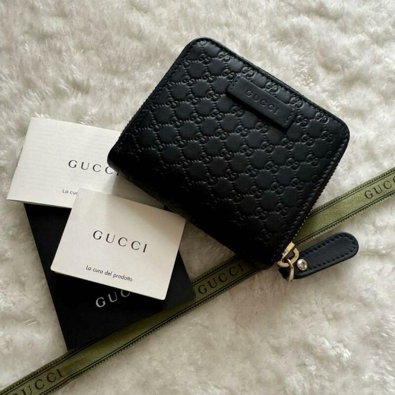 【美品】 251 GUCCI グッチ 2つ折り 財布