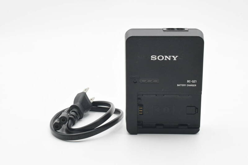 ★純正・完動・美品★SONY ソニー BC-QZ1 充電器 バッテリーチャージャー (k-3381)