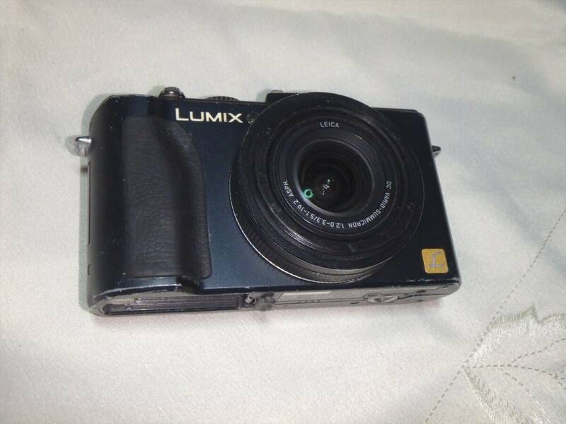 送料無料 パナソニック LUMIX DMC-LX5 デジタルカメラ ジャンク　B