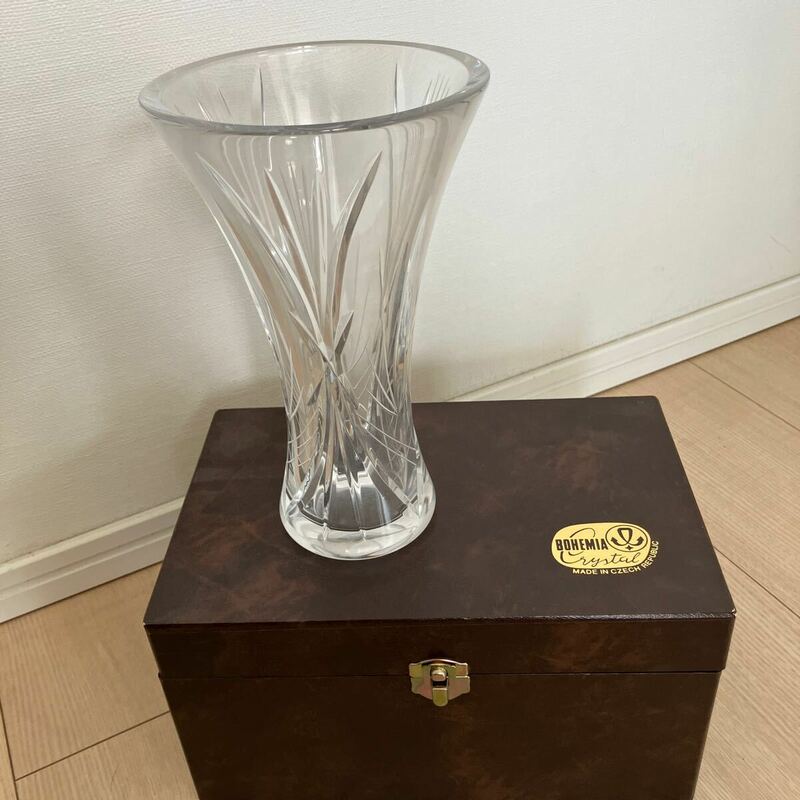 BOHEMIA GLASS　ボヘミアンガラス チェコスロバキア クリスタル 箱あり ボヘミアングラス クリスタルガラス 花器 花瓶