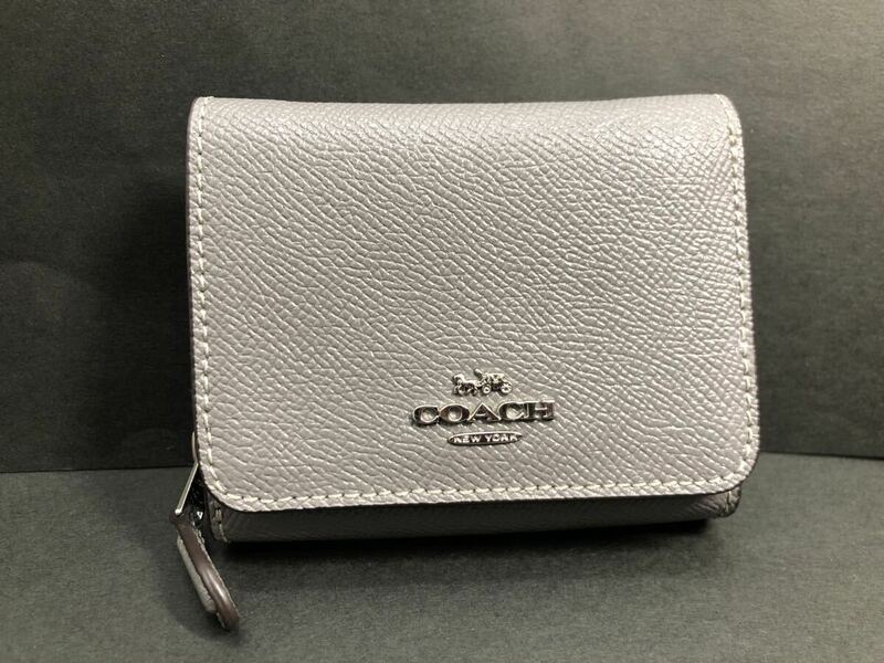 ■美品　COACH コーチ 三つ折り財布 ウォレット グレー　コンパクト　財布