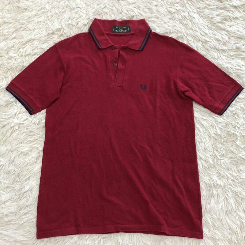 超希少XL!フレッドペリー【夏の定番】FRED PERRY 半袖 ポロシャツ レッド系 深赤 鹿の子 ワンポイント ロゴ刺繍 お洒落 42(LL相当)