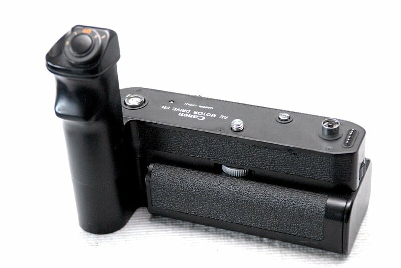 Canon キャノン純正 高級一眼レフカメラNEW F-1専用 高級モータードライブ FN 希少な作動品