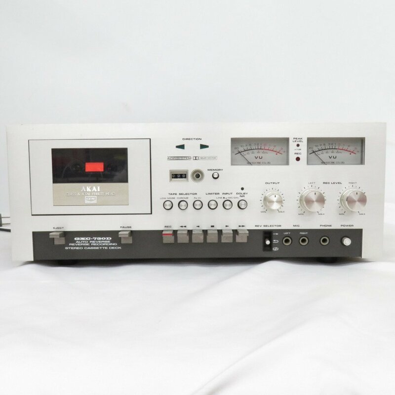 AKAI GXC-730D ステレオカセットデッキ 一部動作確認済み 赤井電機 日本製 オーディオ機器 ジャンク