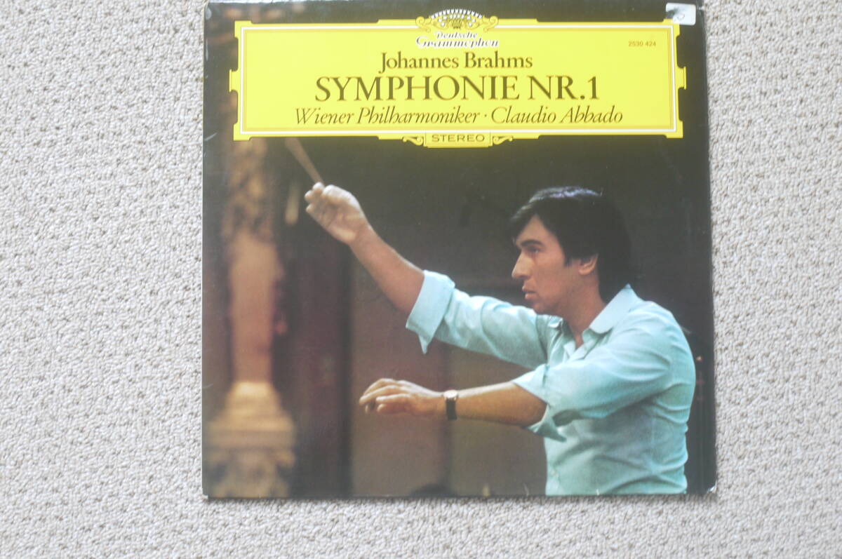 ブラームス交響曲第一 アバード指揮 ウイーンフィル