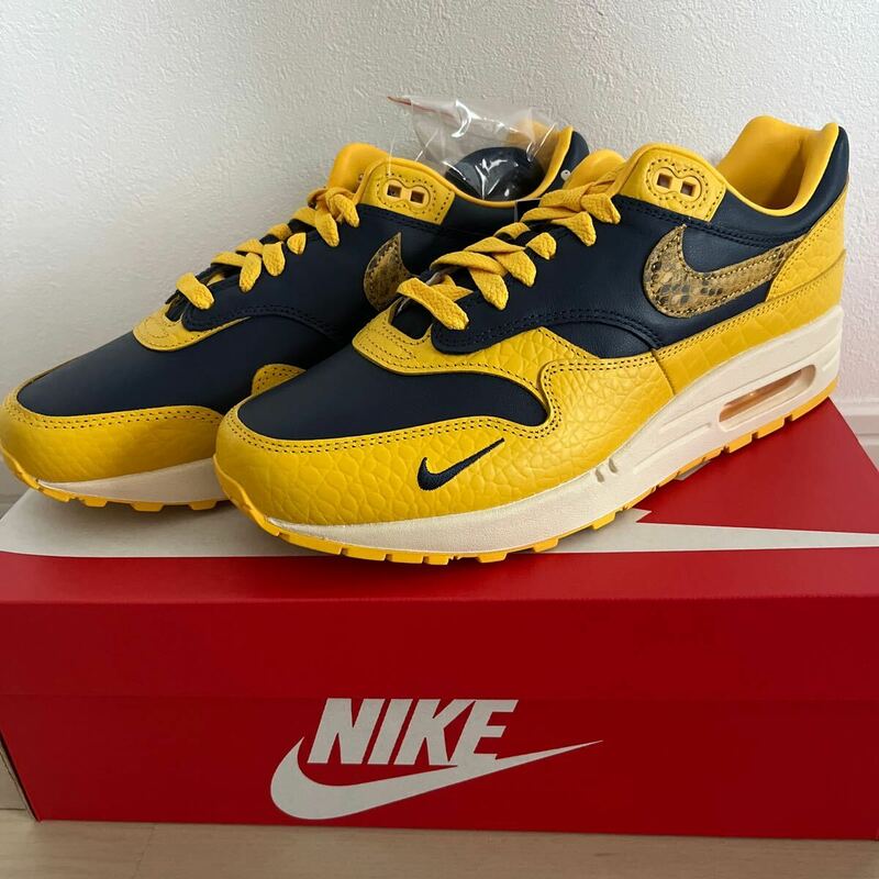 最安！新品！即決！送料込み！NIKE W AIR MAX 1 PRM MIDNIGHT NAVY ナイキ エア マックス ワン プレミアム FJ5479-410 スニーカー 黄色