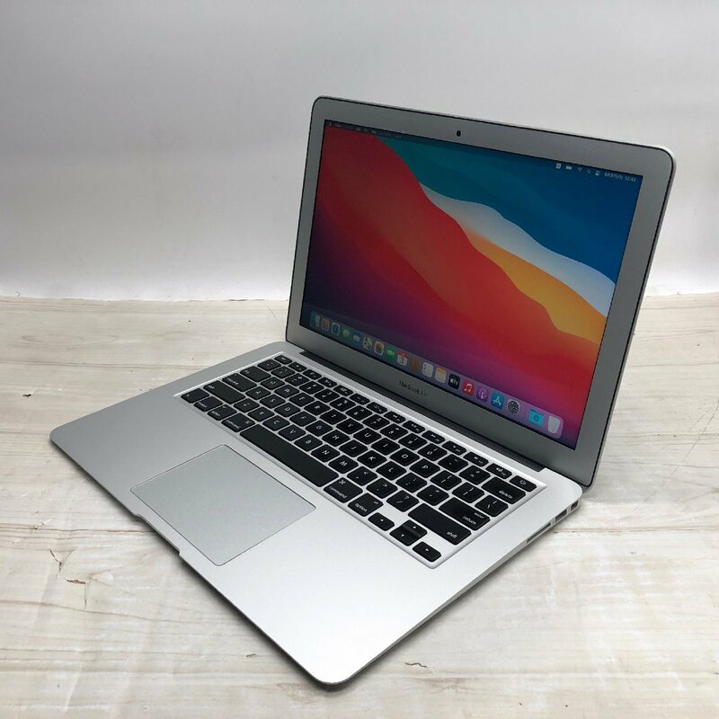 Apple MacBook Air 13-inch Early 2015 Core i7 2.20GHz/8GB/128GB(SSD) 〔A0331〕
