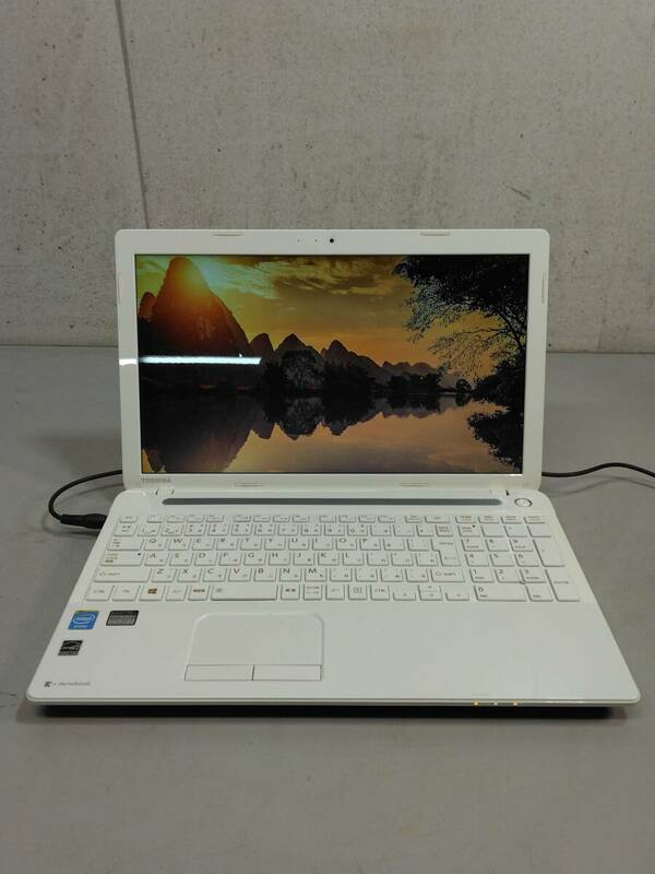 ☆東芝 dynabook T453/33KWY ノートパソコン！100サイズ発送